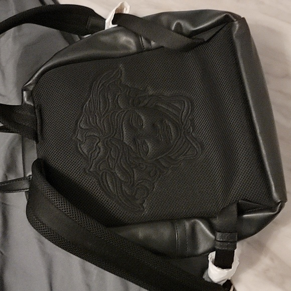Versace Medusa plaque backpack - Picture 8 of 8